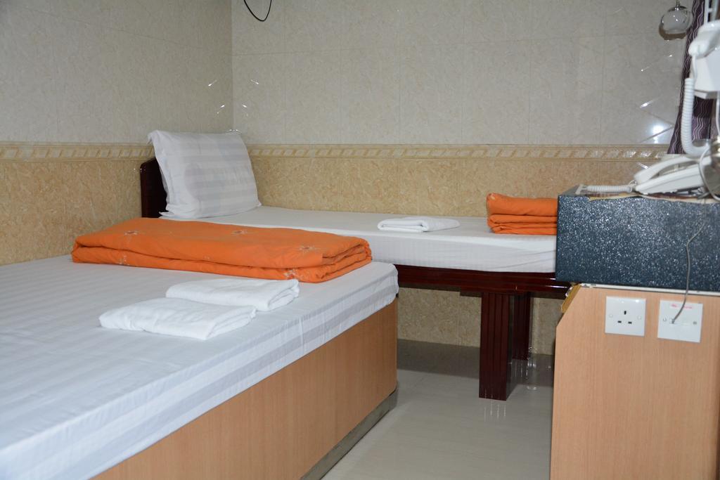 Everest Guest House Hong Kong Room photo